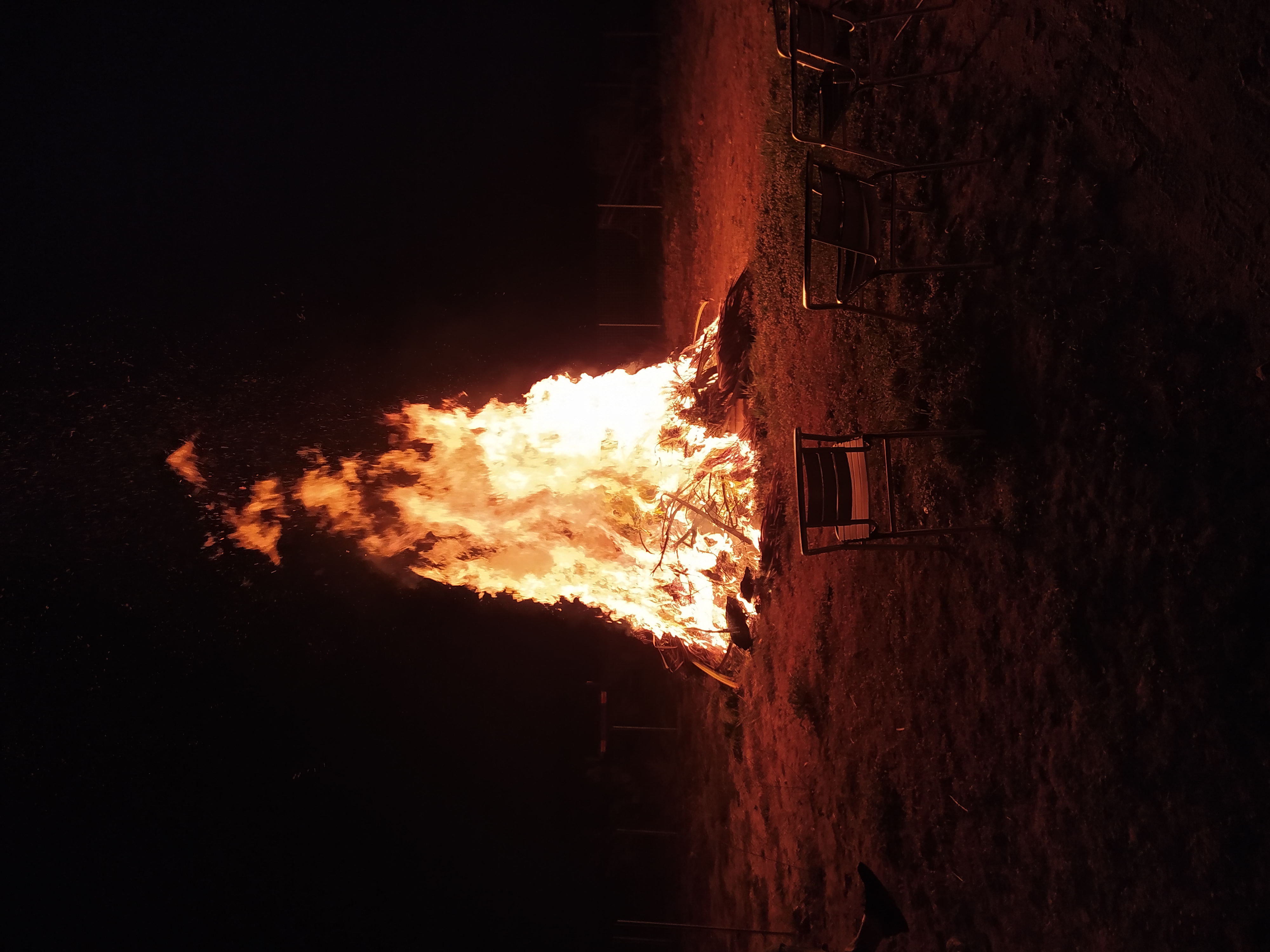 Easterfire  close by the Aspri-villa